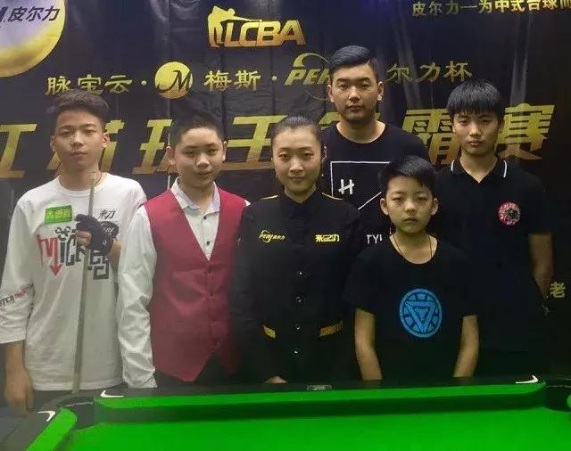 老鹰的防守 老鹰的防守